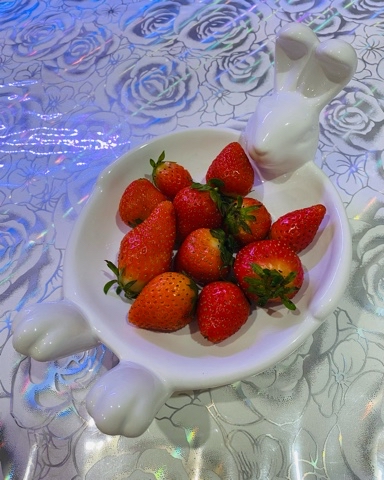 Анна в LOOKY. #клубника,#март,#клубника2024. Первая в этом году к...