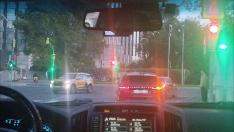 Looky_178706263560502 в LOOKY. . ⚠️Пробка на Ленинско...