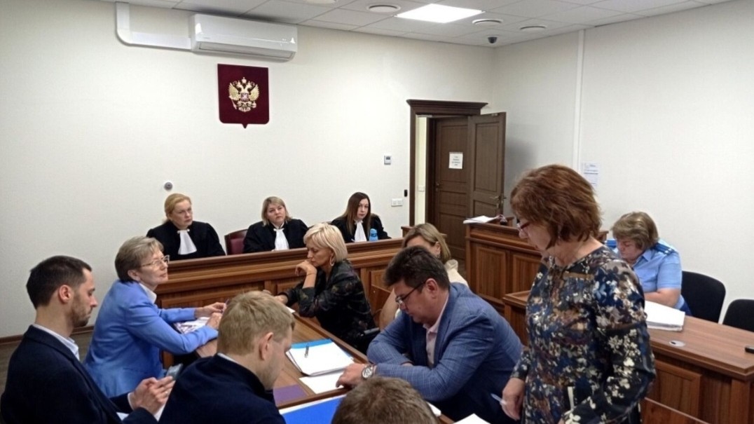 Полковников,Тарасюк и партнёры в LOOKY — Сколько времени адвокат проводит в судебном заседании? Не та