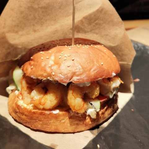 Паб Лондон в LOOKY. . 🍤🍔БУРГЕР С КРЕВЕТК...