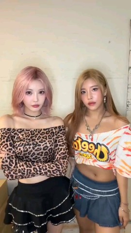 Natsumi xin в LOOKY. . Nizz and Isha ❤ [#xi...