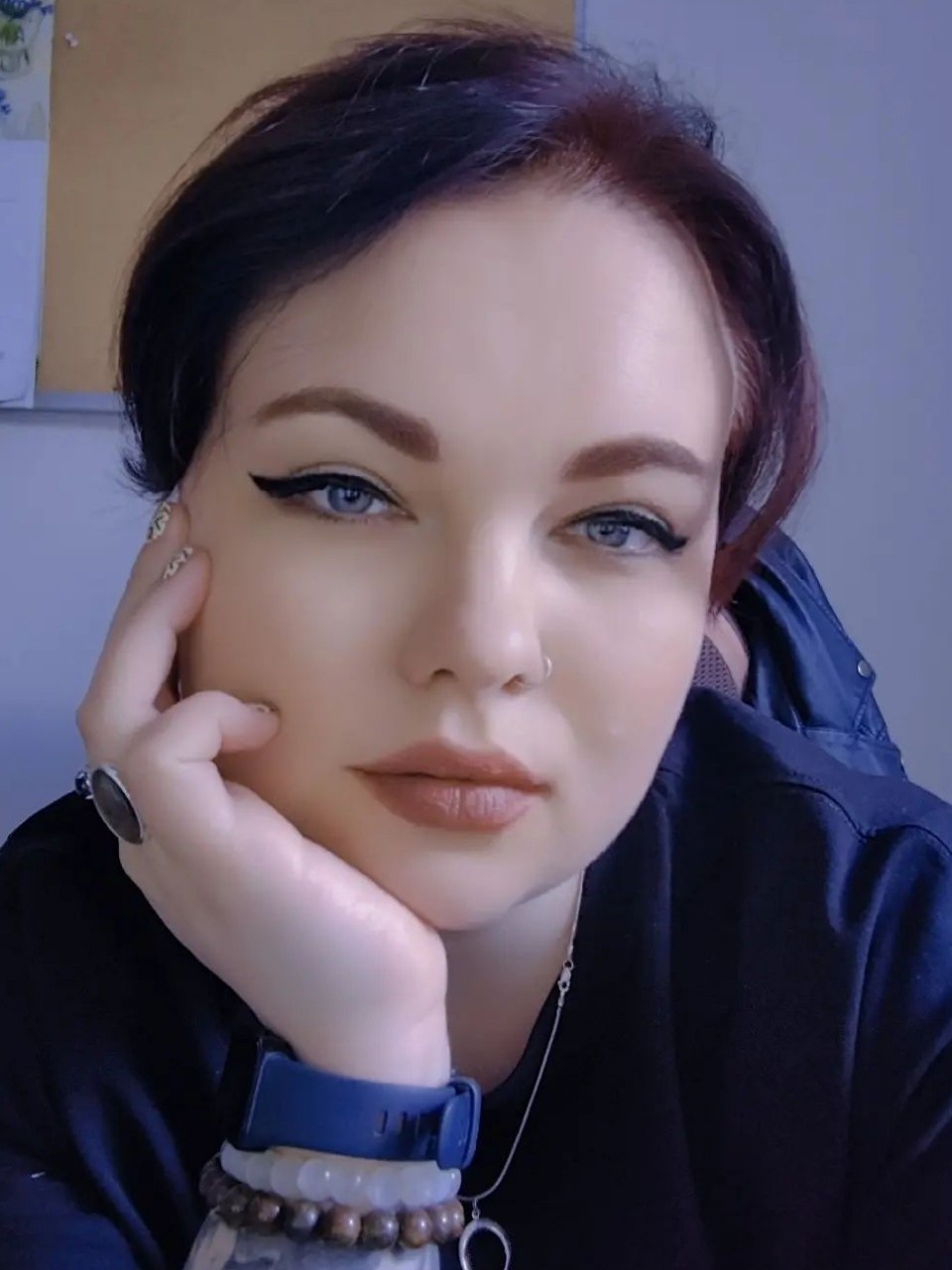 Ruby Red в LOOKY — Всем привет! Давайте познакомимся? 

Меня зовут Алена. Я увл