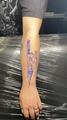 Chegevart в LOOKY. #tattoo,#tattoos,#ta2,#tattoart,#artoftattoo,#tattooartist,#та2,#татуировка,#татушка,#татуха,#татуспб,#чегеварт,#chegevart. Украсил руку

#tatto...
