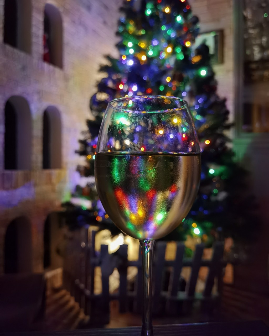 dimm.one в LOOKY — Всех, кто празднует по классике: С Рождеством! 😇🥂 #рождест