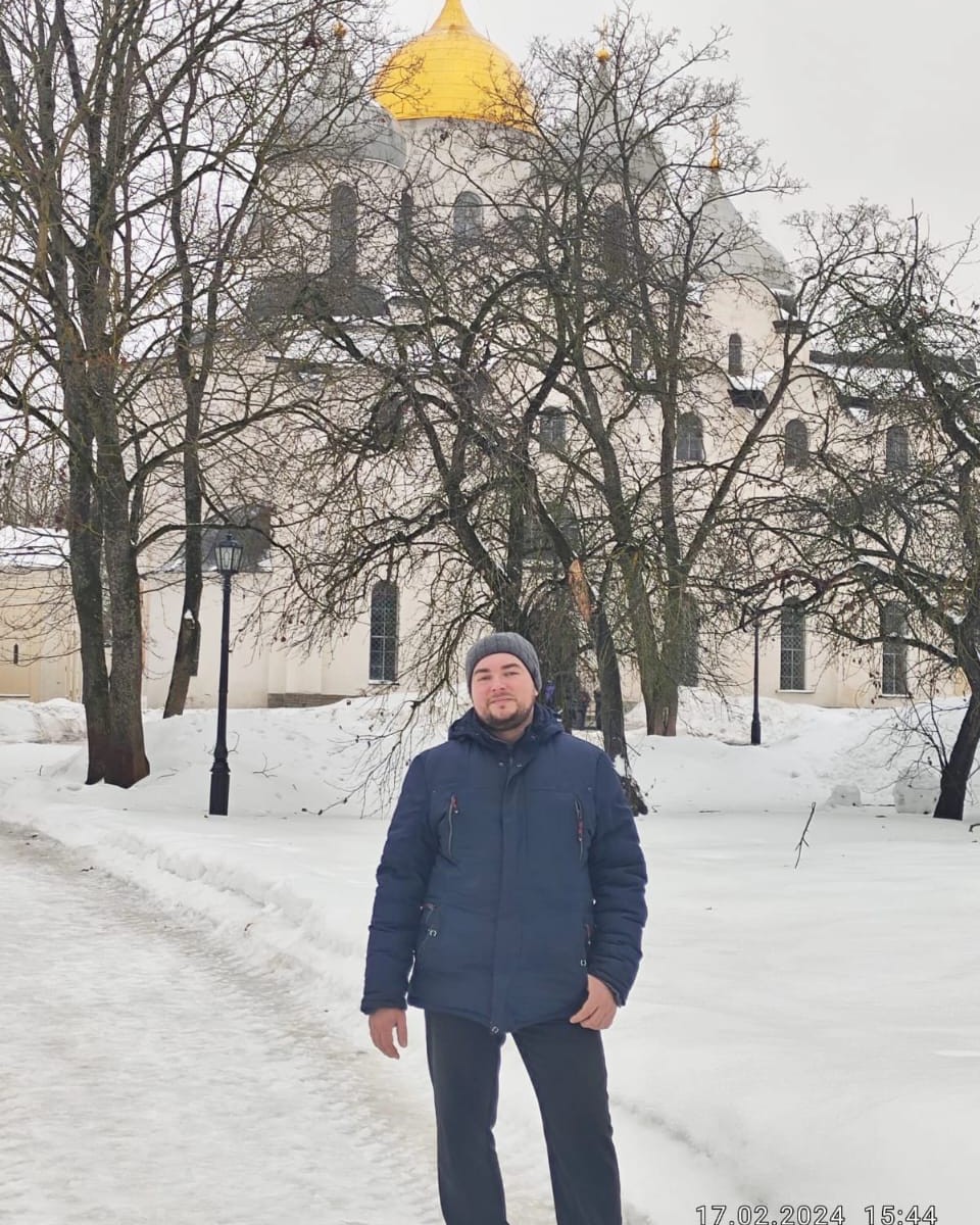Бурдучкин Александр in LOOKY. . 