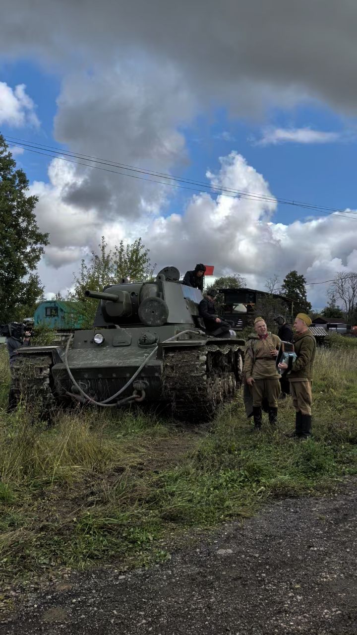 Toxa в LOOKY — День танкиста