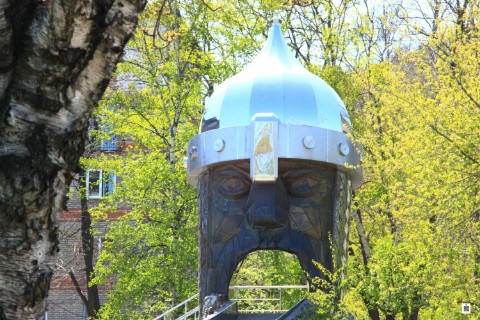 RoBerd в LOOKY. . "Достоин плача жреби...