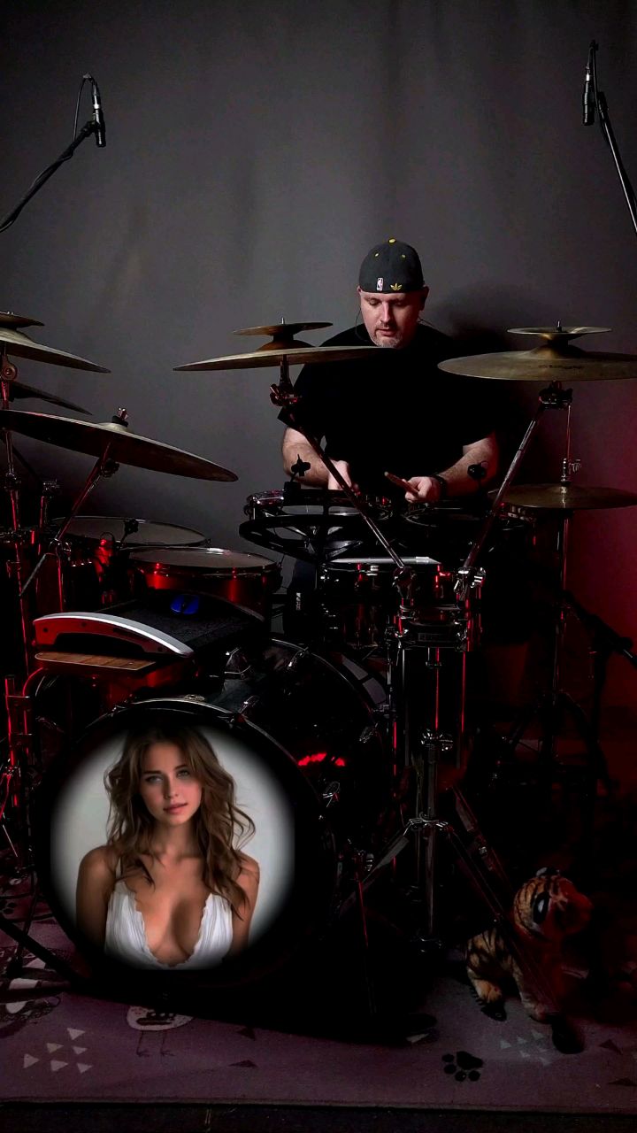 Prakshdrums в LOOKY. #drums,#drumcover,#drummer,#drumming,#prakshdrums,#music,#барабаны. nothing more - tired...