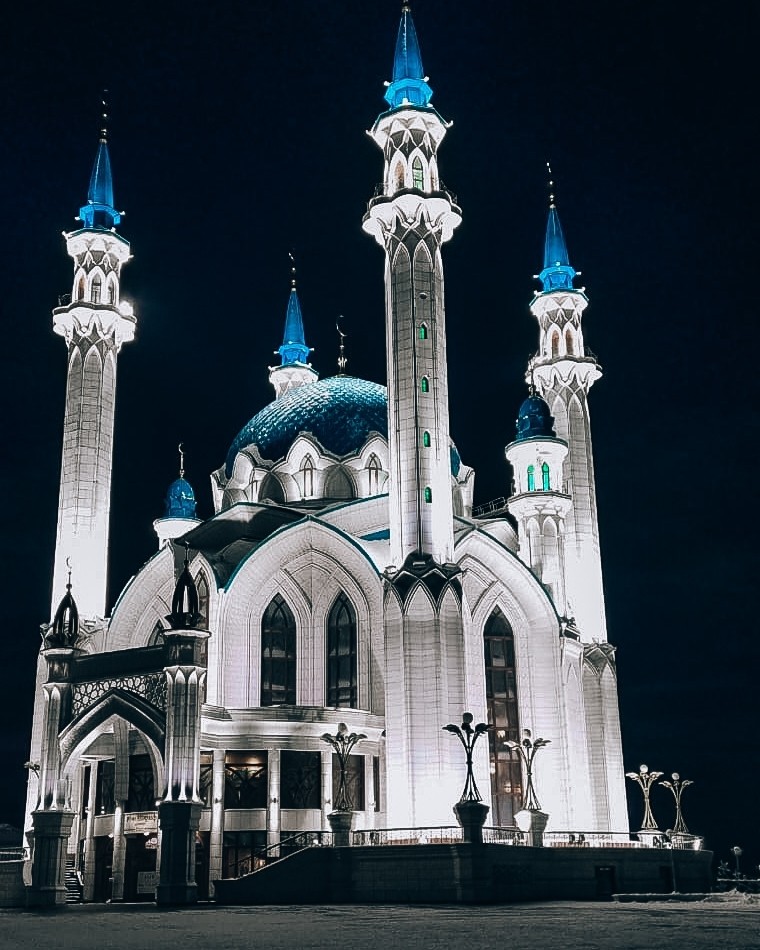 #мечеть #кулшариф #казань #2024 #новыйгод #новый24 #lightroom #лайтрум #фото #архитектура #здание #мобильноефото #фотостелефона #путешествие #россия #красивыйвид #красота #ночь #прогулки #город #отдых #культура #обработкафото #нг #выходной #кадр #отпуск #vsco #татарсан #рт #республика #республикататарстан #вечер #погороду #прогулкипогороду #вгости #красивоефото #топ #лучшеефото #новоефото #блог #тур #экскурсия #экскурсия24 #экскурсия2024 #история #соседи #24 #kazan #rk #tatarstan #newyaer #достопремечательностиказани #достопремечательностироссии #достопремечательности #столица #памятник #зима #красивоеместо #свет #площадь #белыйкремль #кремль #уреки #отдых #берег #уреки #река