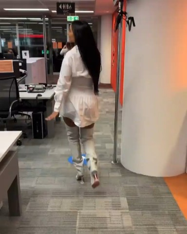 HairTransplant в LOOKY. . At work 🤗💕
https:/...