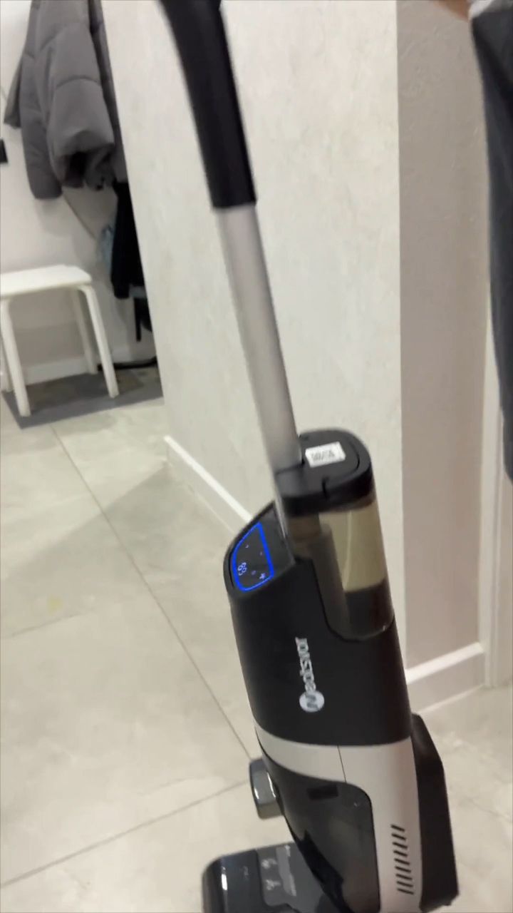 Эрос в LOOKY. #ВертикальныйПылесос. Neatsvor T30 делает ...