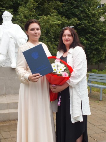 Yana в LOOKY. . 🎓 Моя дорогая сестр...