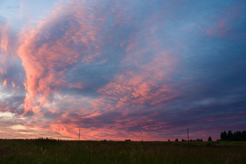 poboruev_landscape в LOOKY. #природа,#закат,#рассвет,#утро,#вечер,#небо,#облака,#поле,#стихия. После грозы...

#пей...