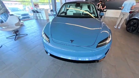 Рассветный Светлячок в LOOKY. #tesla,#cartok,#techtok,#foryou,#fyp. El automóvil Tesla M...