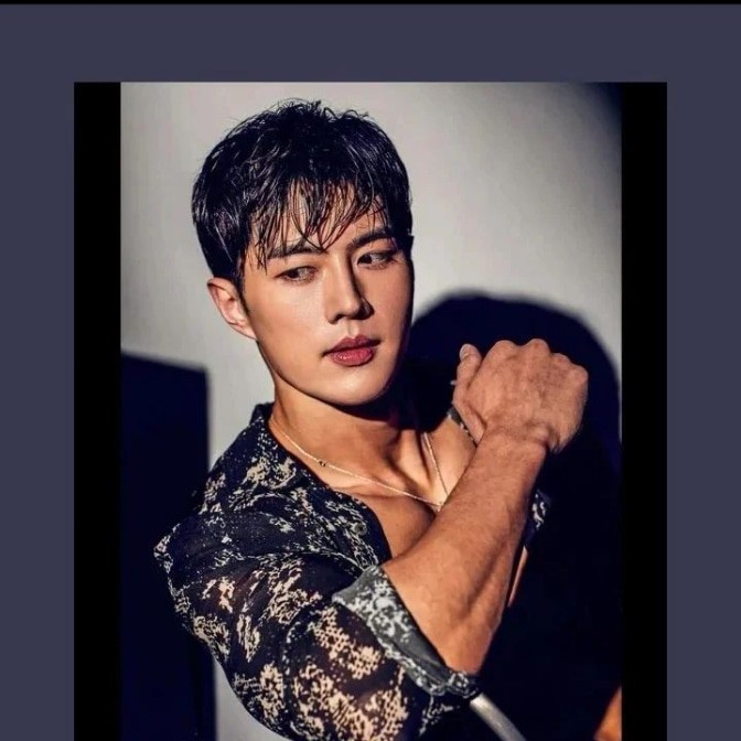 Dong_jun_lee in LOOKY. . 성공하려면 성공에 대한 열망이 실패에...