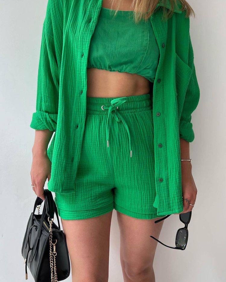 Костюмы из муслина
🏷️1950₽
Рубашка+шорты
S,M,L,XL

Приходите на примерку 🌸
📍пр.Победы,76,ТЦ Фреш,2 этаж
Есть доставка по России


#костюммуслин #муслин #липецк #костюмлипецк #шоурумлипецк #женскаяодеждалипецк #одеждалипецк #летнийкостюм