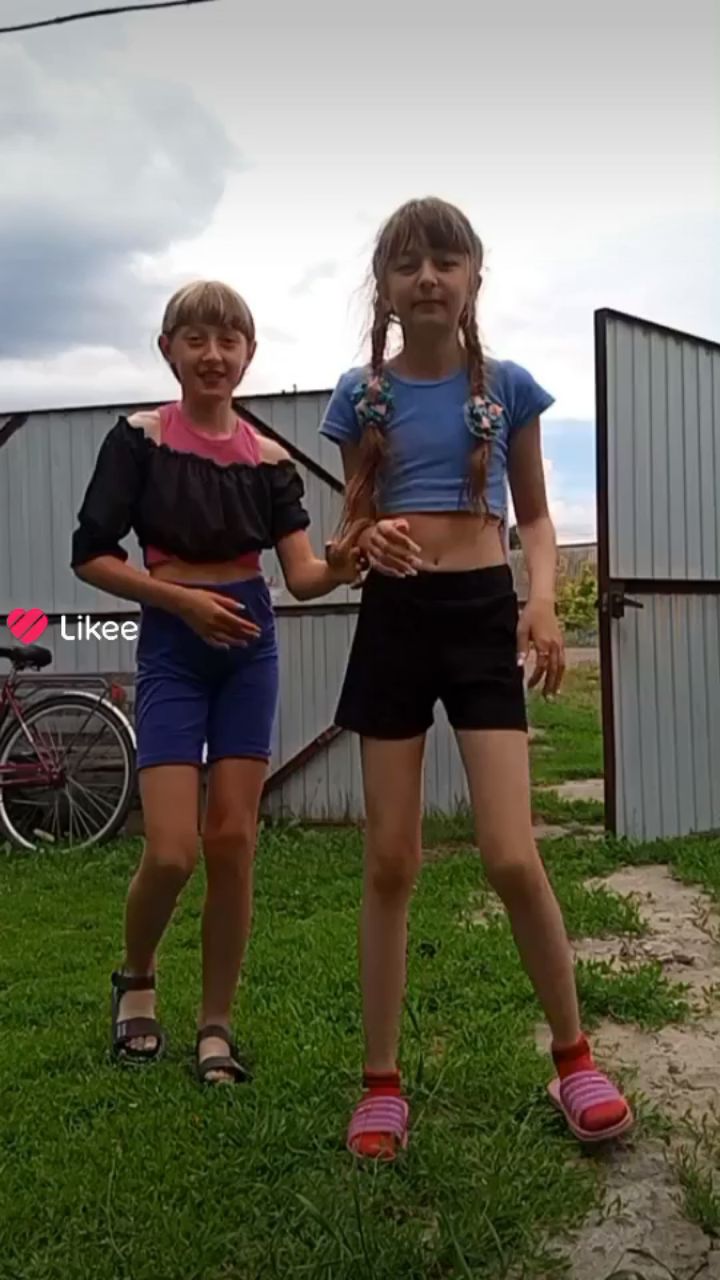 Козлова Женя в LOOKY. . [#танцы ](танцы)