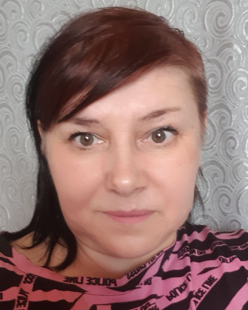 Наконец-то мы его дождались🙏🎉🎉🎉
Фильтр, 2 разных кассеты и  диски.
Теперь живая вода и у нас дома👍🔥
Их так быстро раскупили,что пришлось ждать 2 недели, пока не поступит новая партия) Мы получили все посылки, уже,которые позже заказали....и вот долгожданная посылка.
Глазам не поверила🤣🤣🤣
Наконец-то дождались!!!2 разных картриджа один иммунитет, второй РН.
Начнем с наведения порядка в организме. Восстановим свой РН😉😁
Одного картриджа должно хватить на 3 месяца. Потом  поменяем на иммунитет.

Диск активатор🔥🔥🔥я о цеолите нашла столько информации и мне он очень зашёл, спасение человечества, прям. 
Им и фрукты и овощи можно очищать и мясо. 
Я в полном восторге и предвкушении. 

Заказала 3 сразу😉, для воды, для мяса и для фруктов.
И хочу для рыбок в аквариум, мне кажется необходимая вещь и им!!!

Один оставим в чайнике, чтоб вода после кипячения оставалась живой, а не мёртвой....
И один закину в банку с водой ,
посравнивать воду, буду набирать ее прямо из под крана и оставлять с диском.
Я очень люблю эксперименты и мне хочется знать все о наших новинках.


Вода становится тоже вкусная, какая то мягкая что ли.... Пить одно удовольствие!!!
Поливаю цветы ей.

Буду рассказывать о наших новинках, что то интересное , в ходе эксперимента и схожу за лакмусом, чтоб определить РН воды, потому что интересно самой😉😁

Живая вода на год использования!
Теперь и у меня дома.
Я очень довольна и с удовольствием наслаждаюсь процессом очистки и употребления воды!!!!
Более подробно и вся информация собрана у меня здесь :https://t.me/+61FNOIsFKN8zNGIy