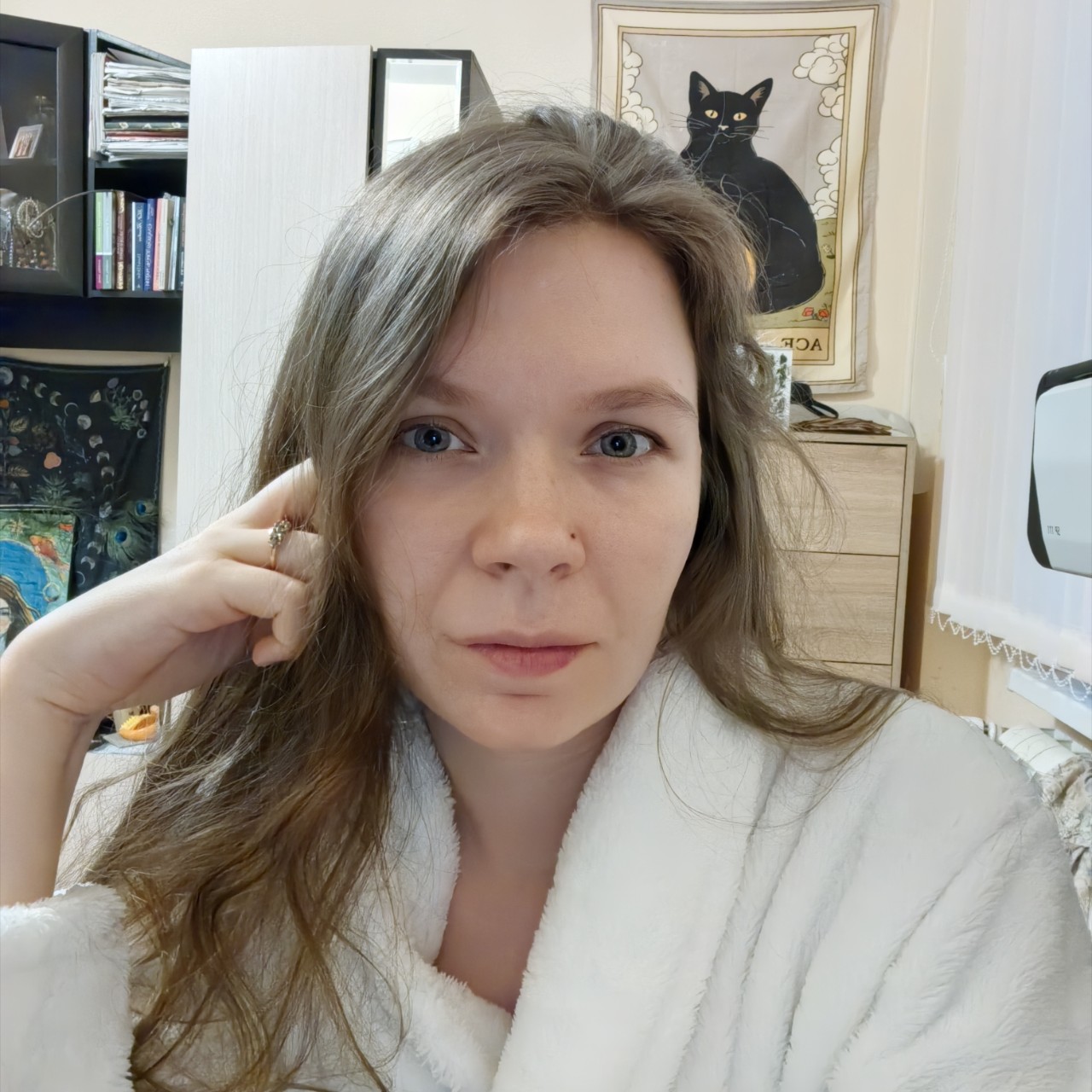 Я сегодня прослушала новый курс и внедрила в свою работу новые навыки.
Сейчас с коллегой делаем новую трансформационную игру!

Как прошла ваша суббота?