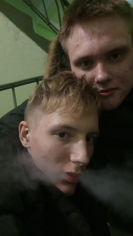 Zahar but the в LOOKY. . 