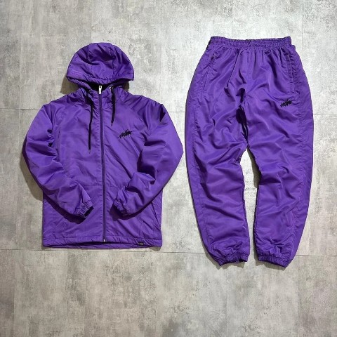 EQS SHOP в LOOKY. . Цена 6999 

Спортивн...