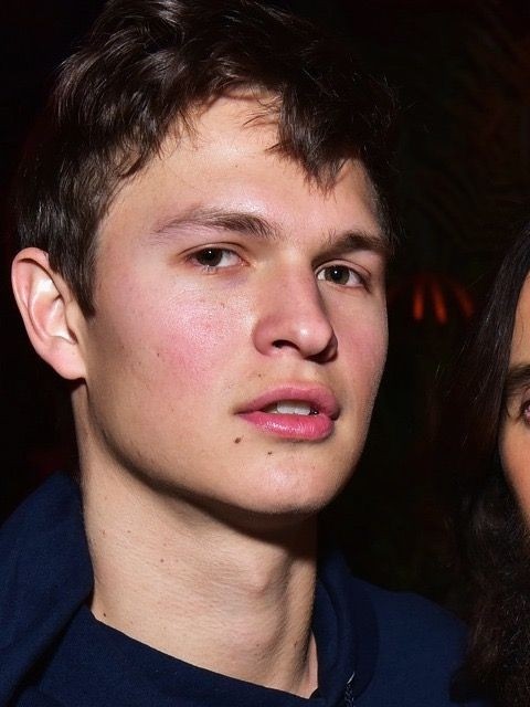 Томми Росс в LOOKY — публикация