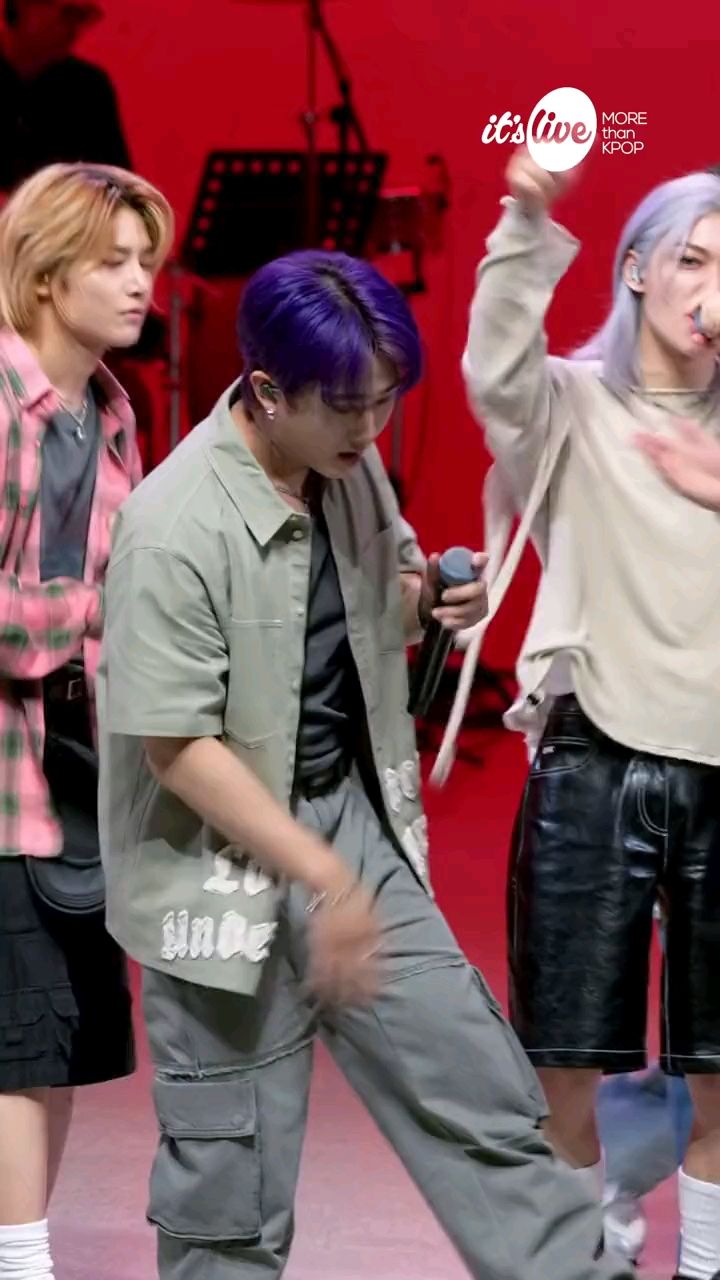 Kpop planet в LOOKY. . It's life. Chk chk b...