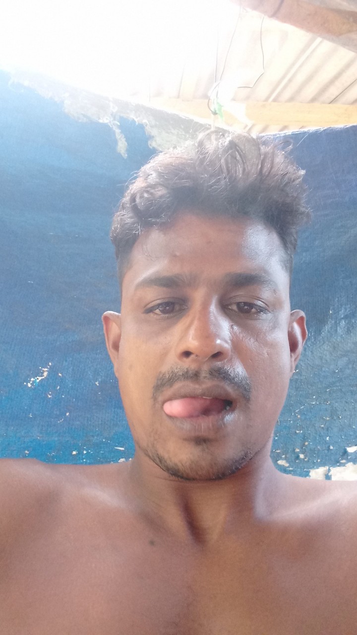 Looky_1693398985489