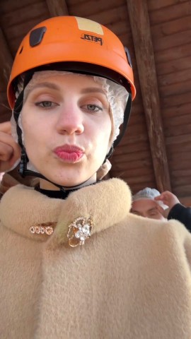 Анастасия в LOOKY. . 