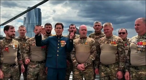 София Бровикова в LOOKY. #SHAMAN,#ХорЗащитниковОтечестваИсполнилПеснюSHAMANяРусский,#SHAMANяРусский,#ВидеооSHAMAN,#ШАМАН,#ХорЗащитниковОтечестваИсполнилПеснюШАМАНАяРусский,#ШАМАНяРусский,#ШаманЯрусский,#ВидеооШАМАНЕ,#Видео. Репост поста SHAMANи...