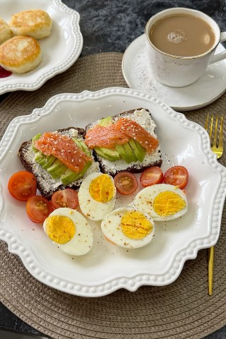 BrUnEtOcHkA93 в LOOKY. . Доброго и вкусного у...