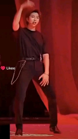 ARMY in LOOKY. . 😍😍😍💜