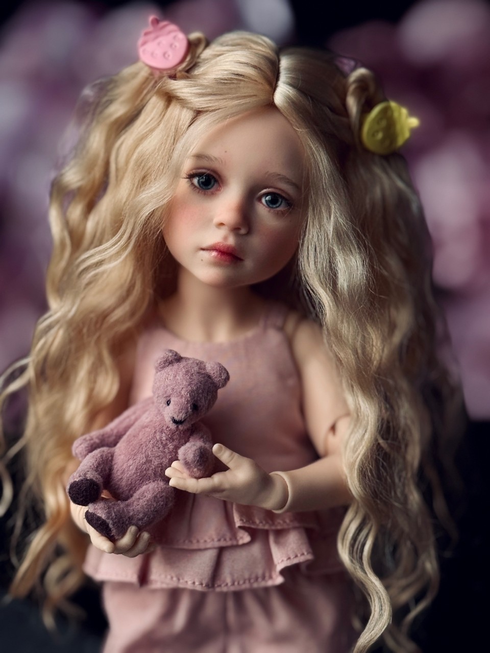 Всю жизнь играем в куклы in LOOKY