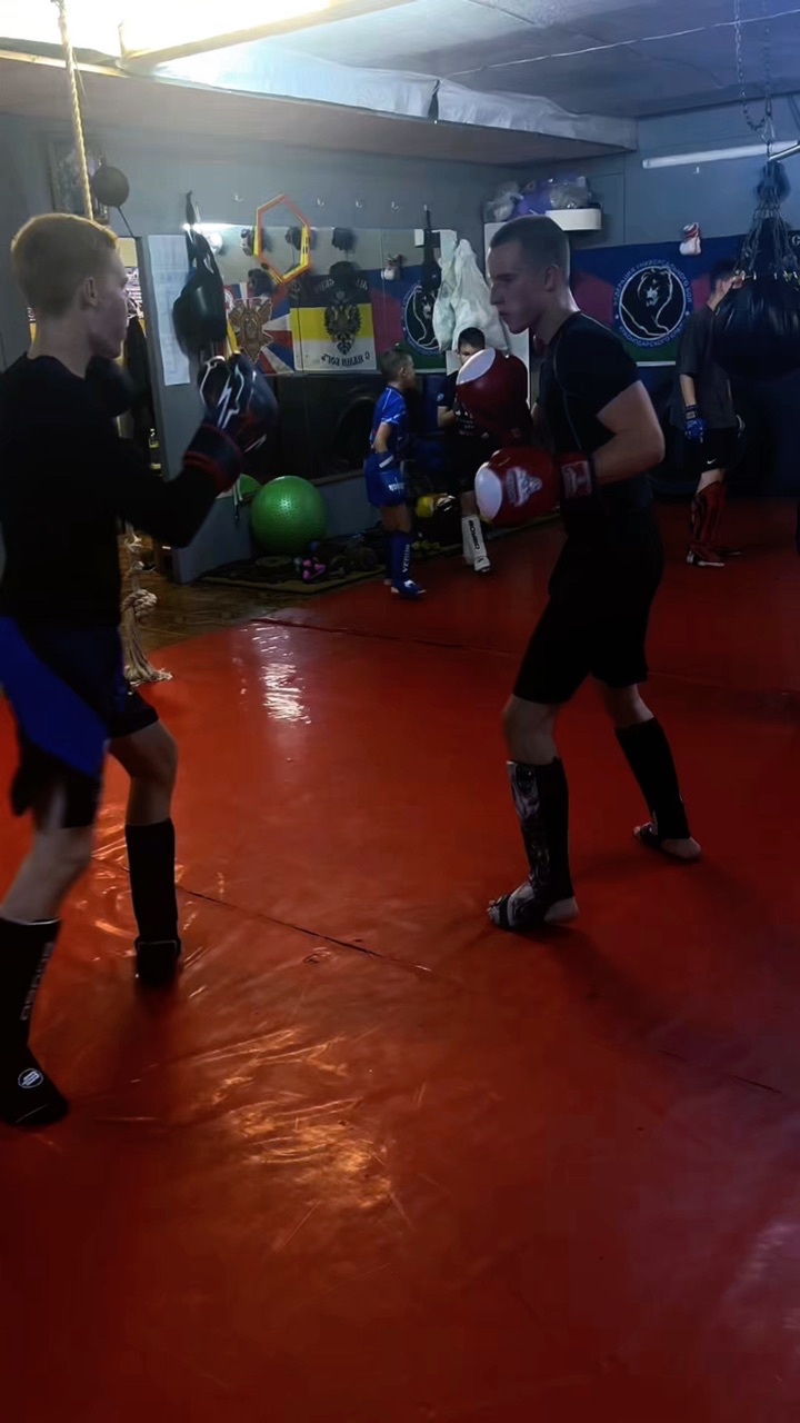 Sergey_lebedev в LOOKY. . 🥊 ВТОРНИК — ДЕНЬ УД...
