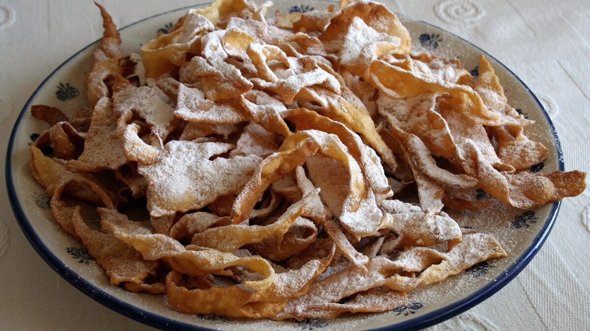 Alejo в LOOKY — #испанскийязык Es un delicioso plato ruso 
hecho con tiras d