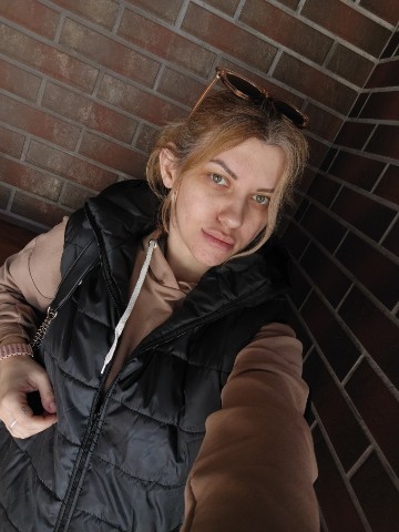 katelate585 в LOOKY. . 