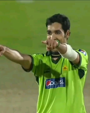 sports_eye165 в LOOKY. #expressnews,#shaheenshahafridi,#muhammadrizwan,#cricket,#sports,#gift,#testcricket,#pakistan,#LatestNews,#worldcup,#sports,#SportsNews,#cricket,#cricketlovers,#cricketnews,#cricketfans,#cricketfever,#cricketer,#ShaheenShahAfridi,#worldcup,#testcricket,#gift,#cricketlovers,#LatestNews,#sports,#cricketnews,#cricketfans,#SportsNews. اس میچ کو بار بار دی...