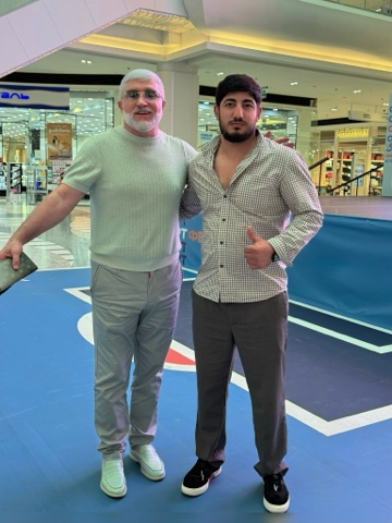 predst.chechnya.said в LOOKY. #цитатыУмудренных,#КомандаКРА. ✅
«Критикoвать — зна...