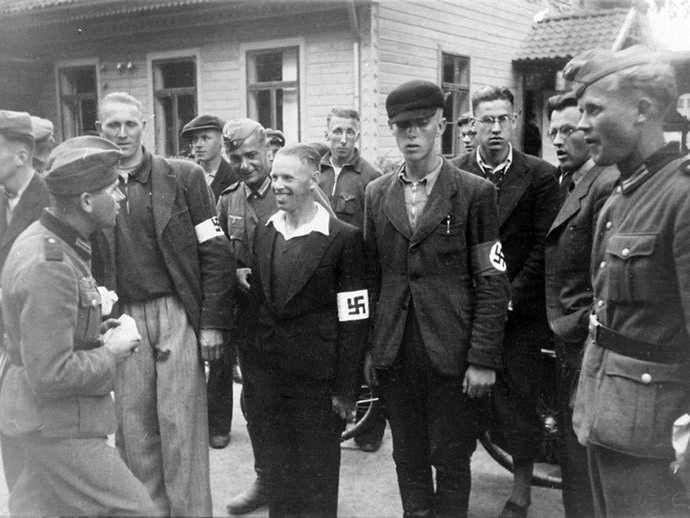 vehiistory в LOOKY — Немецкий генерал посмотрел на «элиту» из Галичины и сплюнул: