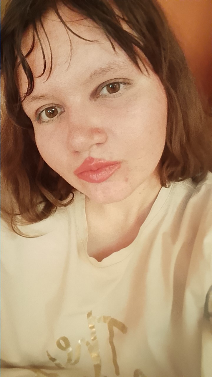 Looky_177609279233028