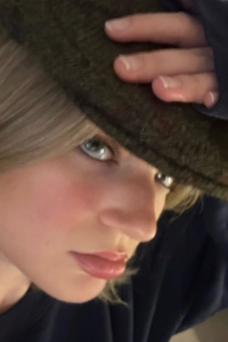 sapphire в LOOKY. . Anyone else not a mo...