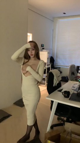 Joanna Lim в LOOKY. #азиатка,#пошлая,#ищумужа,#секси. Я тебе нравлюсь? ♥️
...