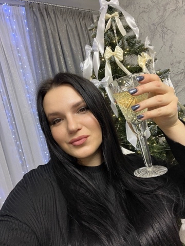 МАТЬ ГОДА по версии домашних в LOOKY. . С Новым Годом🥂 С Но...