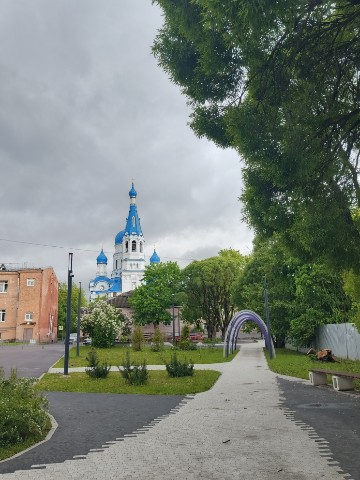 feytla в LOOKY. . Сквер за кинотеатром...