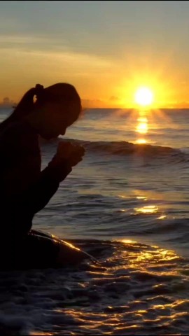 mcmangawang в LOOKY. #biblestudy,#bibleverse. In a world often fil...
