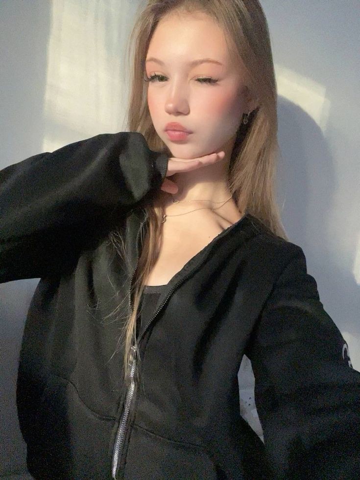 Цыбжит в LOOKY — публикация