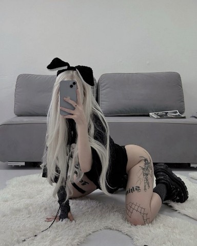 Диана в LOOKY. . 