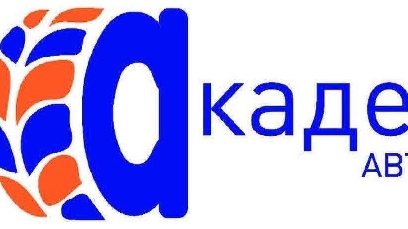 Завершилась вторая сессия курса для технических директоров и руководителей сервисов в Светлогорске в отеле #Универсал.
За 3 дня участники из Москвы, Йошкар-Олы, Пензы, Нижнего Новгорода и Железногорска:
- детально изучили цели этапов сервисного обслуживания, 
- обсудили оптимальные пути организации работы вовлеченных  сотрудников, назначили "хозяев" процессов
- выявили и нашли решения потенциальным "узким" звеньям
- обсудили, как именно на каждом из этапов нужно проявлять проактивность и какие категории товаров и услуг реалистично продавать
Все очень устали, но зафиксировали десятки идей для экспериментов.

До встречи в августе на третьей части!

#Краснобрыжий #АкадемияАвтобизнеса