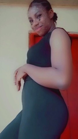 Thelma Truelove в LOOKY. . A day without laught...