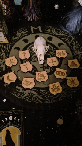 Verbena в LOOKY. #magic,#runes,#job. Алтарные моменты. Ру...